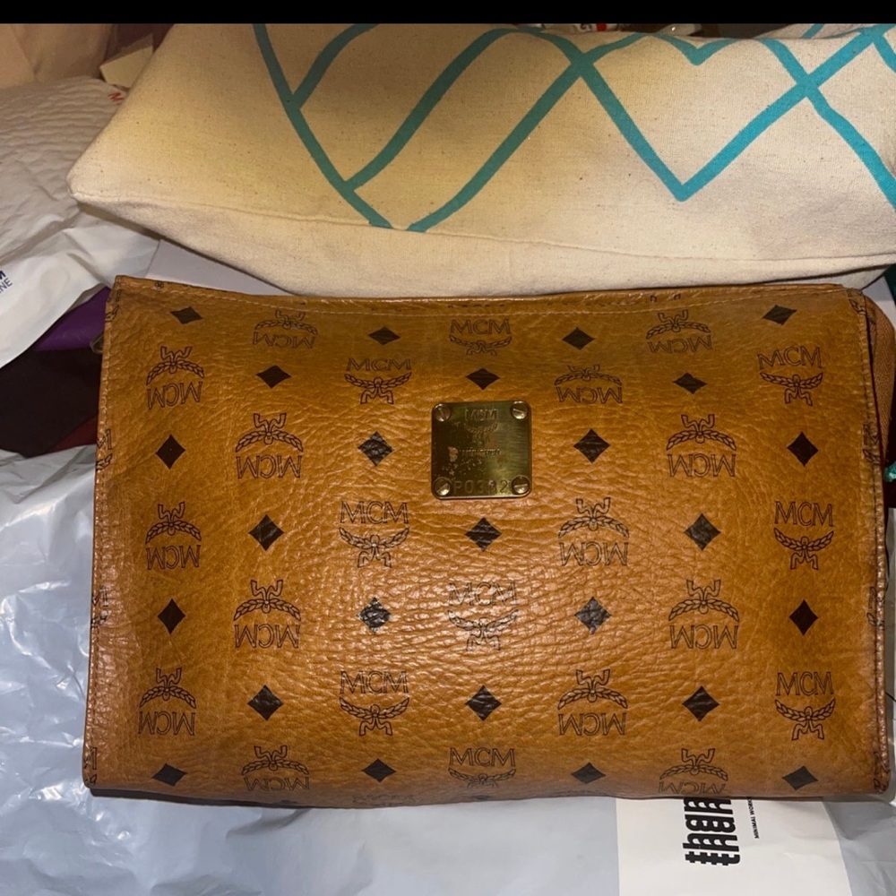 Vintage MCM Brown Visetos Leather Clutch Bag
Nice vintage mcm clutch